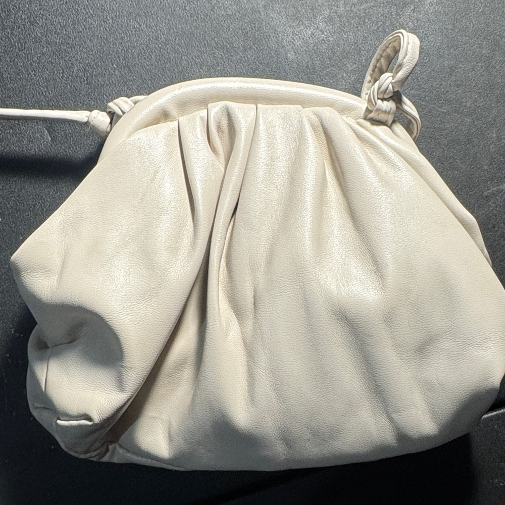 Elegant Cream Women's Bag